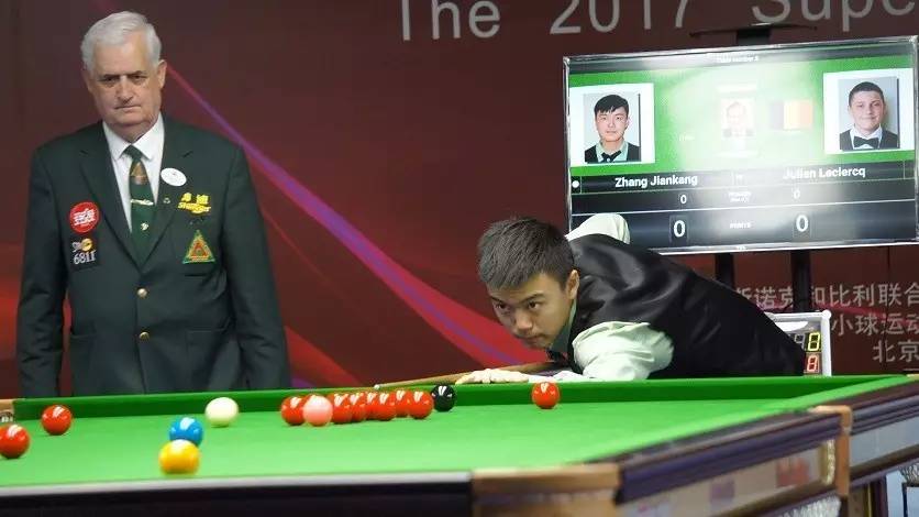 了球队的整 了球队的整