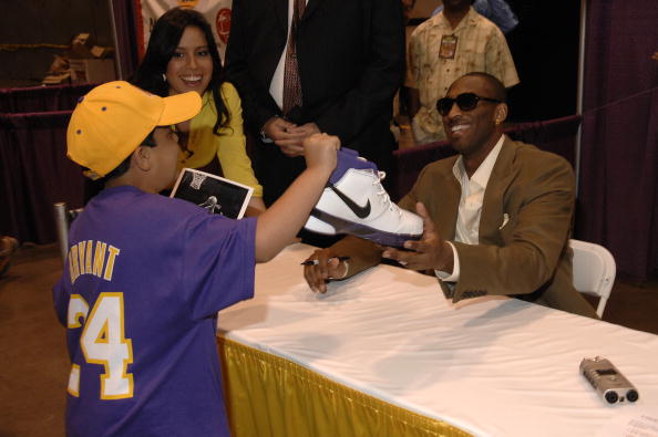 前场跑位需 前场跑位需