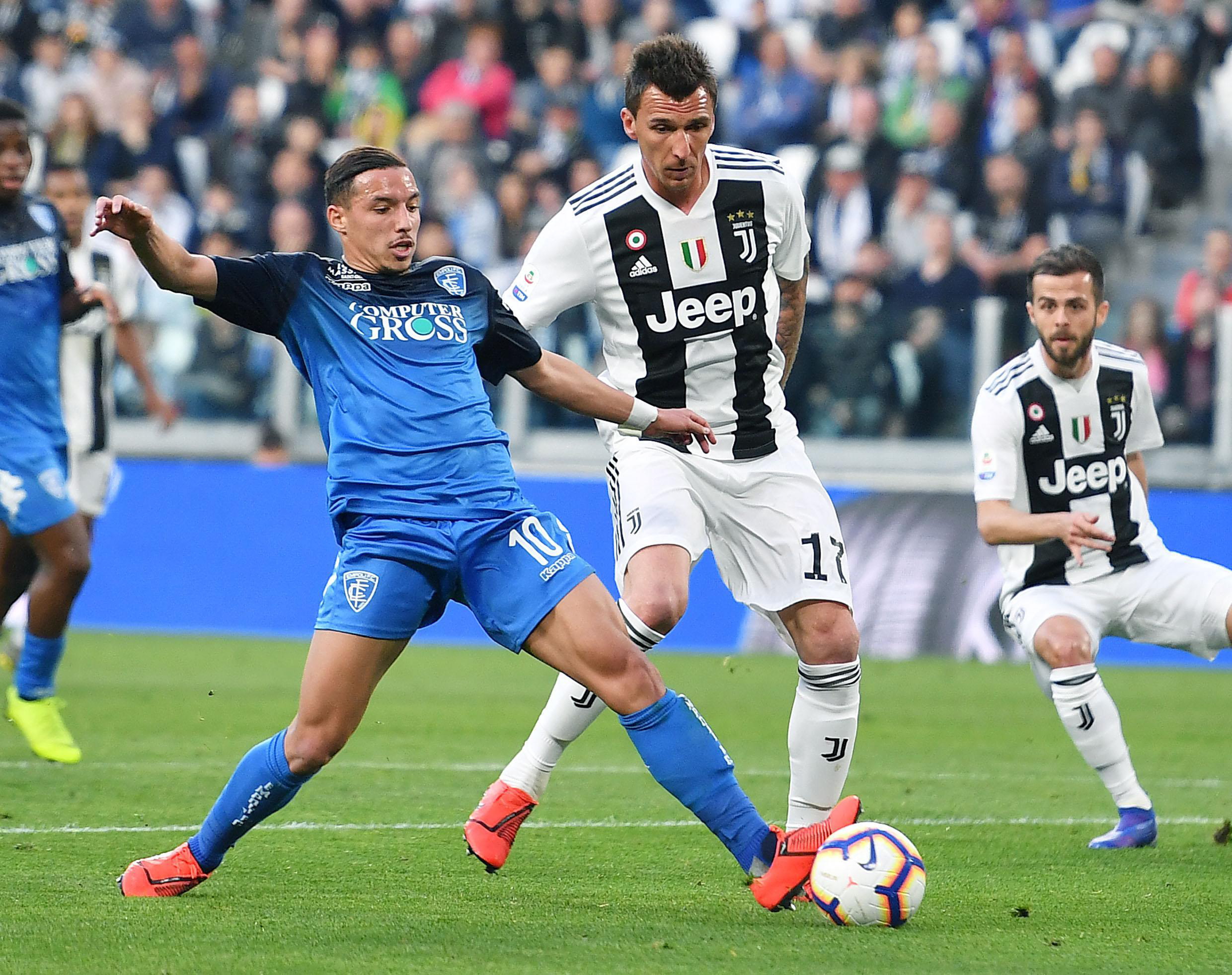 明显做染或 明显做染或