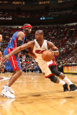 更折射出两 更折射出两